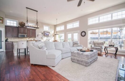 Property with Gallery Images